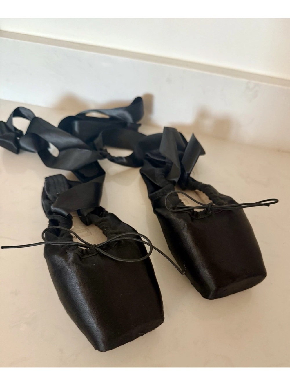 Kids Black Ballet Pointe Shoes Costume Slippers